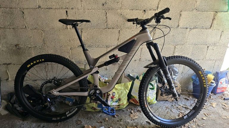 Gebrauchtes Canyon Spectral CF8 2020 Mountainbike, Hellgrau — Bild 7 von 7
