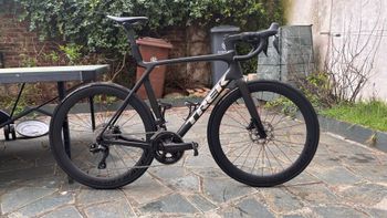 Trek, Madone Shimano 105 Di2
