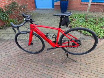 Trek Domane+ Shimano 105 2024 Road & Gravel d'occasion — image 2 sur 6