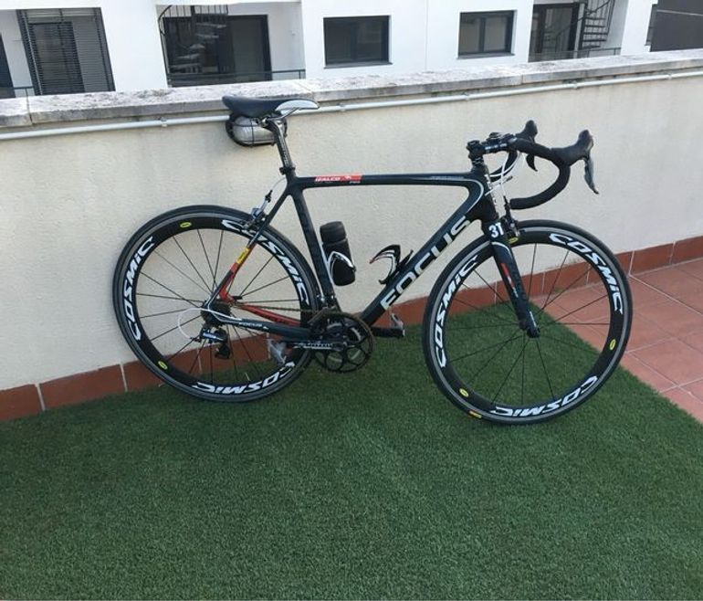 Used Focus Focus Izalco Pro Carbono 2012 Road & Gravel, Schwarz — image 1 of 10
