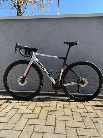 Used Cipollini DOLOMIA Q30MP SHIMANO ULTEGRA DI2 2023 2023 Road & Gravel, Light Gray — image 2 of 15
