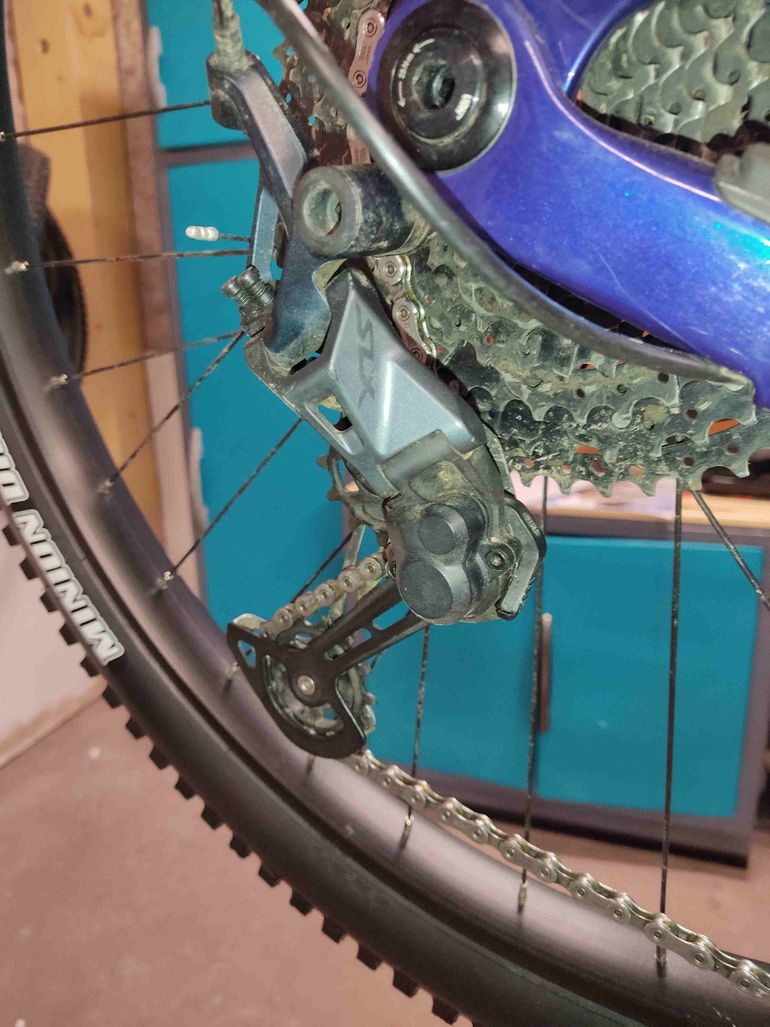 Used Trek TREK Fuel EXe 9.5 2024 Mountainbike — image 3 of 7