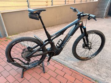 Tweedehands Canyon Spectral:ON CF 8 2023 2023 MTB