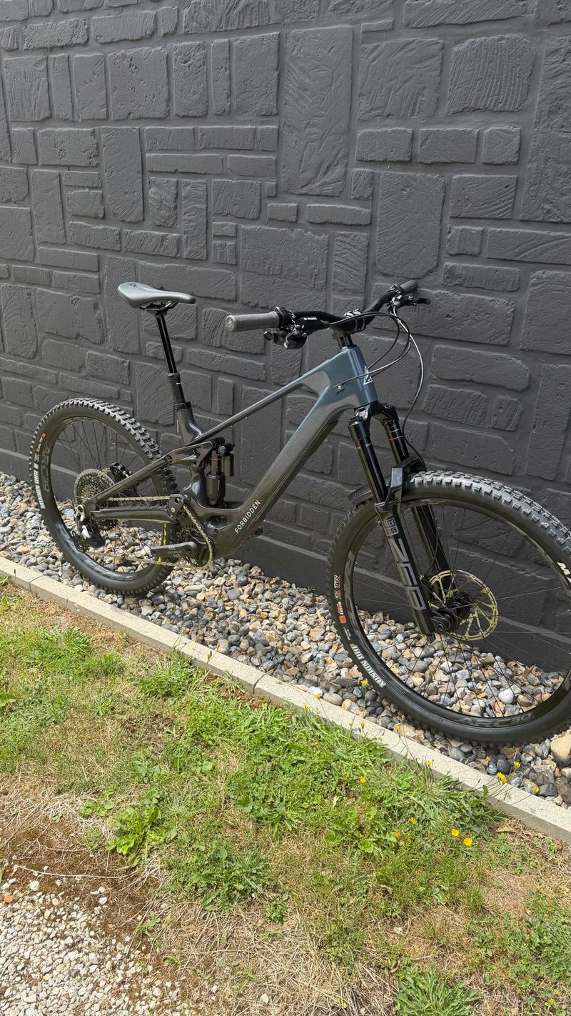 Used Forbidden Druid CorE 3 2025 2025 Mountainbike, Light Gray, 29 — image 8 of 9