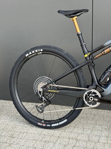 Używany Pinarello DOGMA XC 2025 2025 Mountainbike — zdjęcie 4 z 18