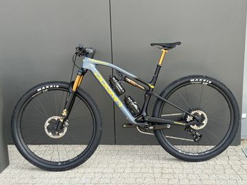 Używany Pinarello DOGMA XC 2025 2025 Mountainbike — zdjęcie 12 z 18