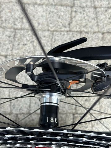 Używany Pinarello DOGMA XC 2025 2025 Mountainbike — zdjęcie 11 z 18
