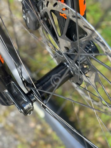 Gebrauchtes YT Industries Capra CORE 4 CF MX 2025 2025 Mountainbike, Schwarz, 29, 27.5 — Bild 13 von 16