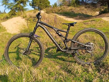 Brugt Specialized Stumpjumper Alloy 2023 2023 Mountainbike — billede 2 af 9