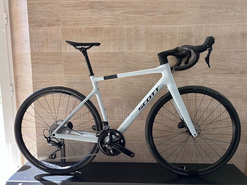 Käytetty Scott Addict 50 2025 2025 Road & Gravel — kuva 10 / 10