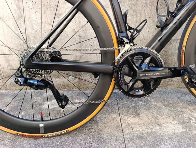 Used BMC Teammachine SLR 01 TWO 2023 2023 Road & Gravel, Black — image 3 of 6
