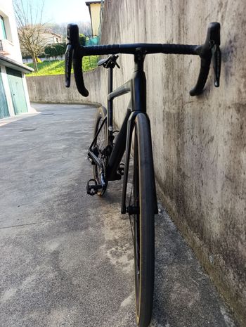 Used BMC Teammachine SLR 01 TWO 2023 2023 Road & Gravel, Black — image 5 of 6