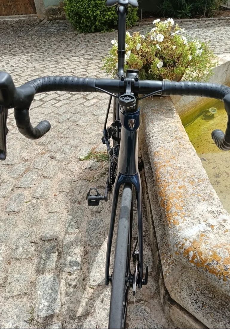 Used Trek Émonda SL 7 2023 2023 Road & Gravel — image 9 of 10