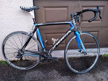Used Orbea Orbea Custom Campagnolo Chorus 2012 Road & Gravel — image 9 of 9