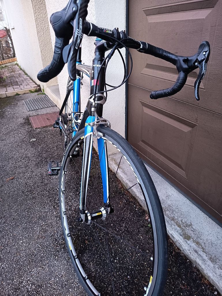 Used Orbea Orbea Custom Campagnolo Chorus 2012 Road & Gravel — image 2 of 9