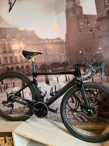 Chapter 2, Chapter 2 Custom SRAM Force eTap AXS