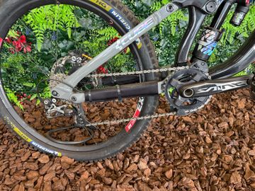 Tweedehands CUBE Two15 Shimano Saint 2023 Mountainbike — afbeelding 3 van 11