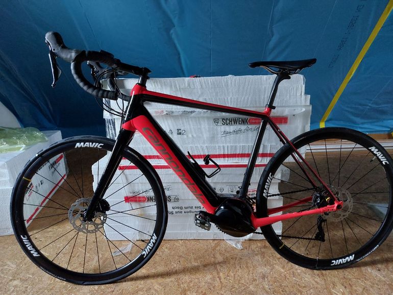 Used Cannondale Synapse Shimano Ultegra 2020 Road & Gravel, Red — image 2 of 7