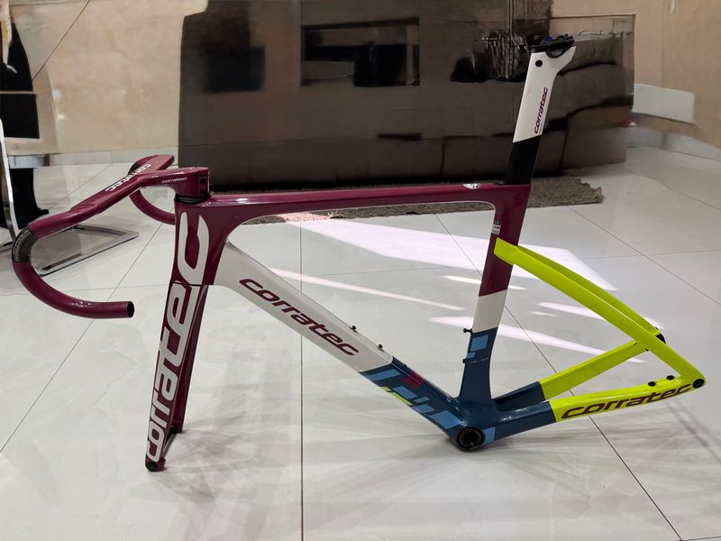 Used Corratec CCT EVO TEAM REPLICA 2024 Frameset 2024 Road & Gravel, White — image 2 of 5