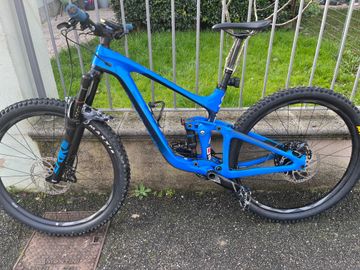 Brugt Giant Advanced Pro Carbon 2020 2020 Mountainbike — billede 1 af 8