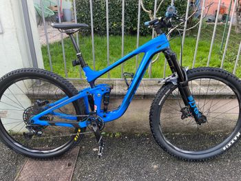 Used Giant Advanced Pro Carbon 2020 2020 Mountainbike, Blau — image 2 of 8