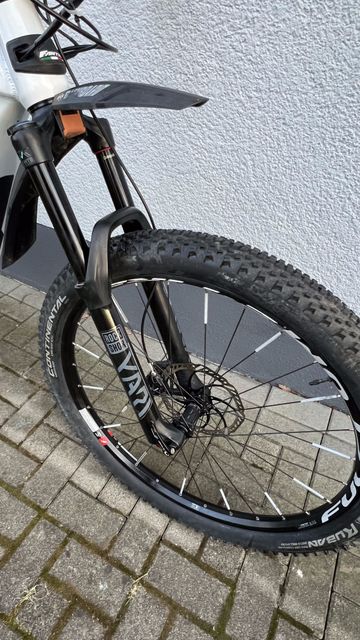 Käytetty Fantic XMF 1.7 2022 2022 Mountainbike — kuva 5 / 23