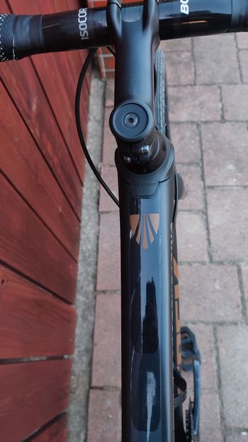 Used Trek Domane SLR 6 Disc 2017 2017 Road & Gravel, Schwarz — image 10 of 16