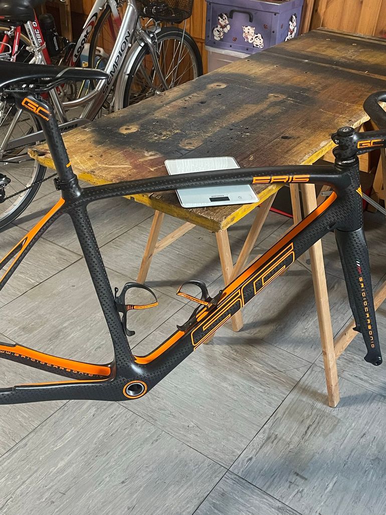Used grigio carbonio Grigio carbonio Custom Frameset 2022 Road & Gravel, Schwarz — image 15 of 32