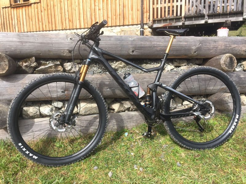 Used Scott Spark 900 Premium 2017 2017 Mountainbike, Black, 29 — image 3 of 11