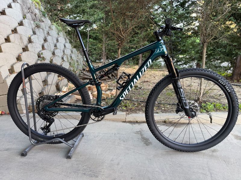 Specialized Epic 8 Comp - SRAM S-1000 AXS, RockShox Select 2026 2026 MTB d'occasion
