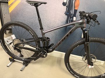 Giant Anthem Shimano Deore XT 2025 MTB usato