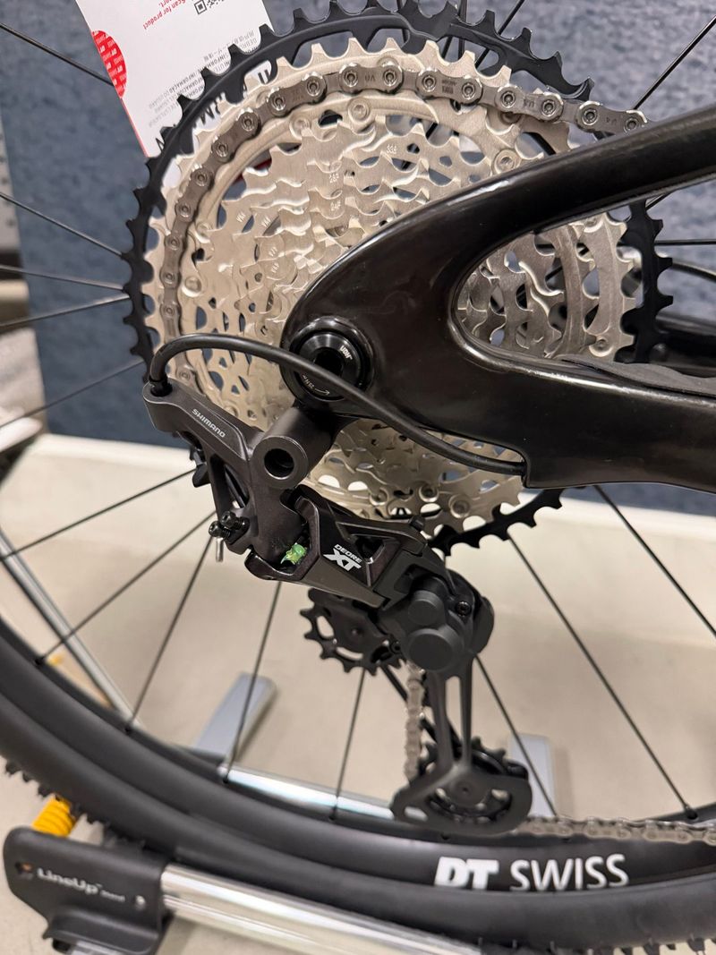 Używany Giant Anthem Shimano Deore XT 2025 Mountainbike — zdjęcie 5 z 10