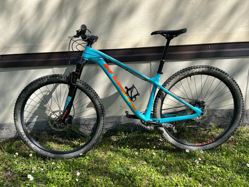 Kona Honzo DL 2019 2019 Mountainbike d'occasion — image 1 sur 3