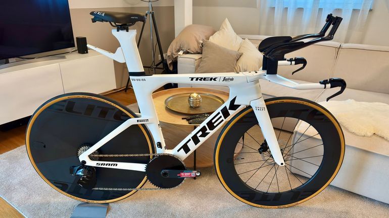 Used Velobuild Velobuild Custom SRAM Force eTap AXS 2025 Road & Gravel, White — image 2 of 12