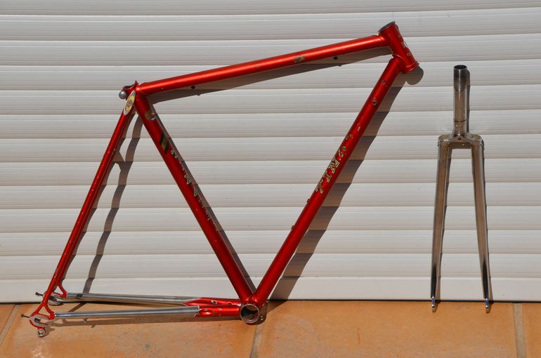 Used Chesini Vintage Chesini Precision Road Bike Frame & Fork – Columbus SL Tubing (🇮🇹) Frameset 1985 Road & Gravel — image 2 of 33