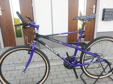Used Bianchi Custom Other 1990 Mountainbike, Purple — image 15 of 23