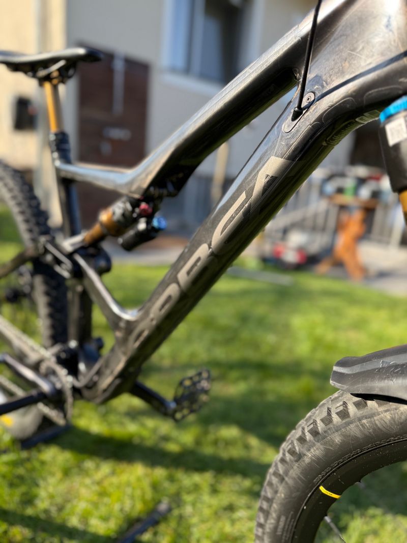 Orbea OCCAM M10 LT 2023 2023 Mountainbike usato, Nero — immagine 32 di 41