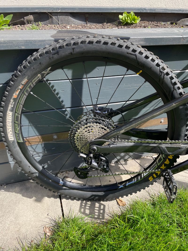 Orbea OCCAM M10 LT 2023 2023 Mountainbike usato, Nero — immagine 14 di 41