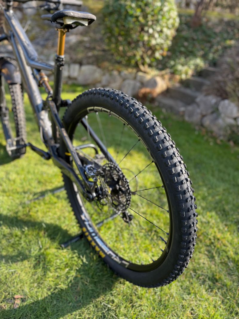 Orbea OCCAM M10 LT 2023 2023 Mountainbike usato, Nero — immagine 15 di 41