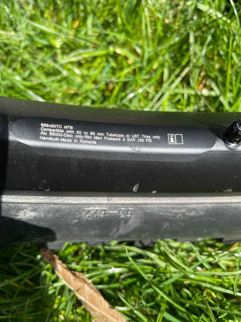 Orbea OCCAM M10 LT 2023 2023 Mountainbike usato, Nero — immagine 19 di 41