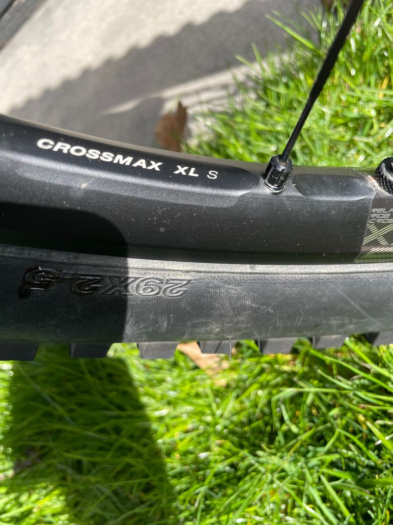Orbea OCCAM M10 LT 2023 2023 Mountainbike usato, Nero — immagine 18 di 41