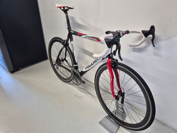 Used Pinarello Paris Campagnolo Chorus 2010 Road & Gravel, Weiß — image 6 of 16