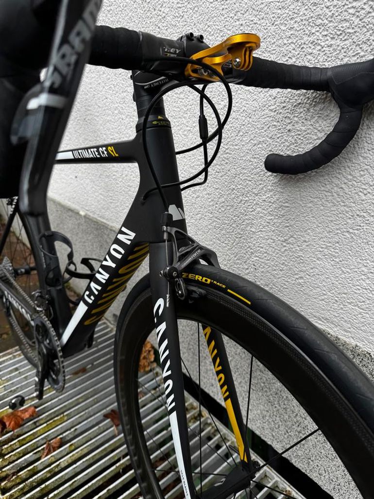Used Canyon Ultimate SRAM Force 2016 Road & Gravel, Schwarz — image 10 of 12