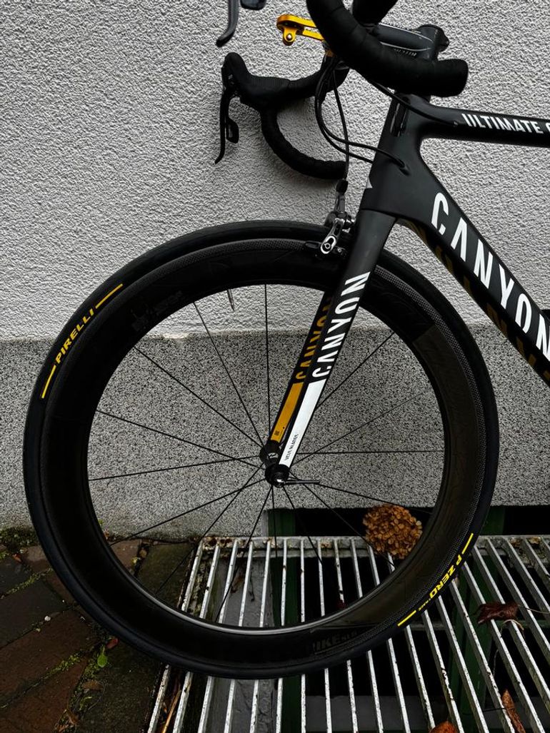 Used Canyon Ultimate SRAM Force 2016 Road & Gravel, Schwarz — image 2 of 12