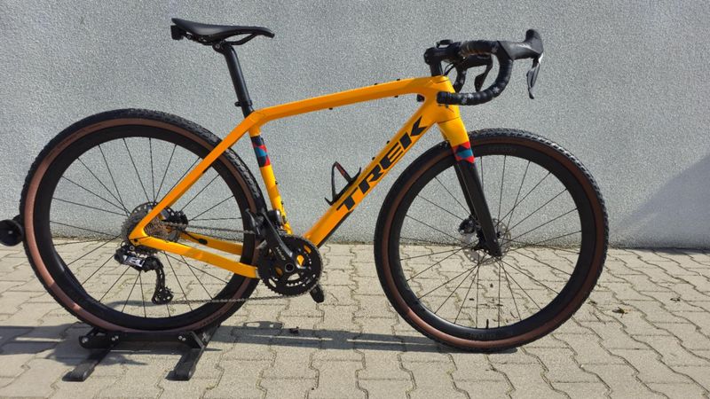 Gebrauchtes Trek Checkpoint Shimano GRX Di2 2022 Road & Gravel, Orange — Bild 1 von 10