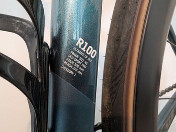 Used Canyon Ultimate CF SLX 8 Di2 2024 2024 Road & Gravel — image 19 of 22