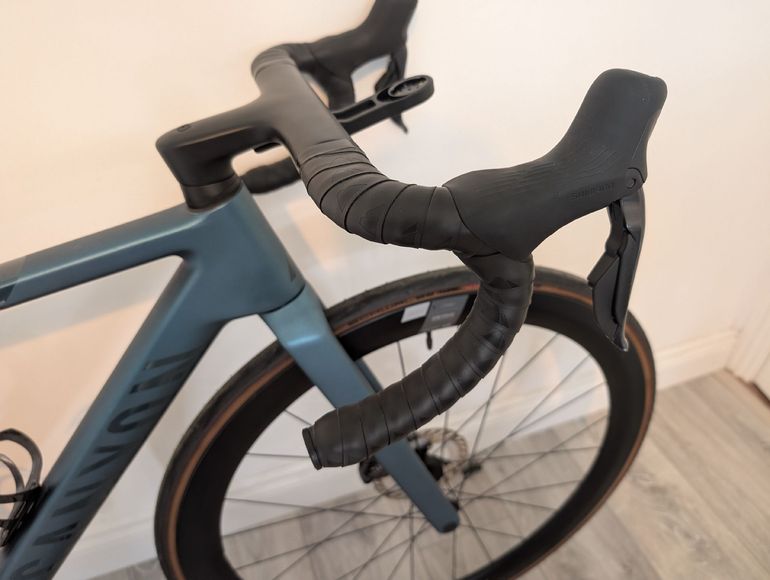 Used Canyon Ultimate CF SLX 8 Di2 2024 2024 Road & Gravel — image 9 of 22