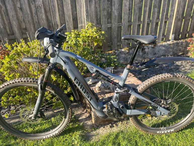 Used Ghost E-ASX 160 Universal 2022 2022 Mountainbike, Hellgrau, 29, 27.5 — image 1 of 5