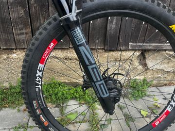Gebrauchtes Santa Cruz Bronson SRAM GX Eagle 2020 Mountainbike, Grün — Bild 6 von 10