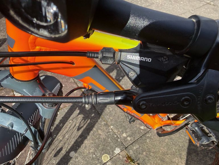 Used Cube Aim Pro 29 Zoll Cube Aim Pro 29 Zoll Custom Shimano Tourney 2020 Mountainbike — image 24 of 29